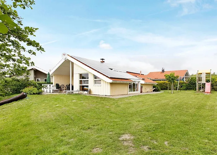 12 Person In Vakantiehuis